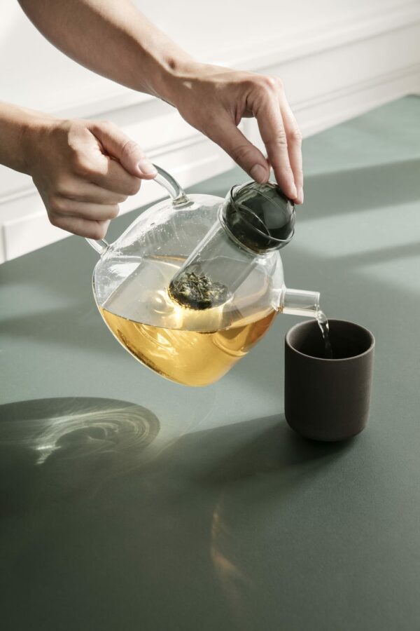 קנקן תה מעוצב מזכוכית