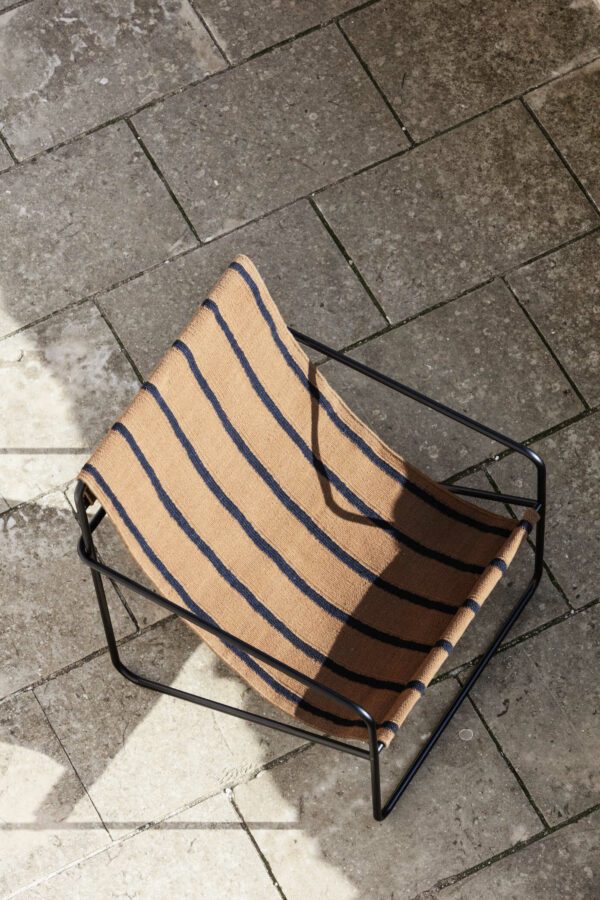 כסא יוקרה בעיצוב מודרני לבית או לגינה